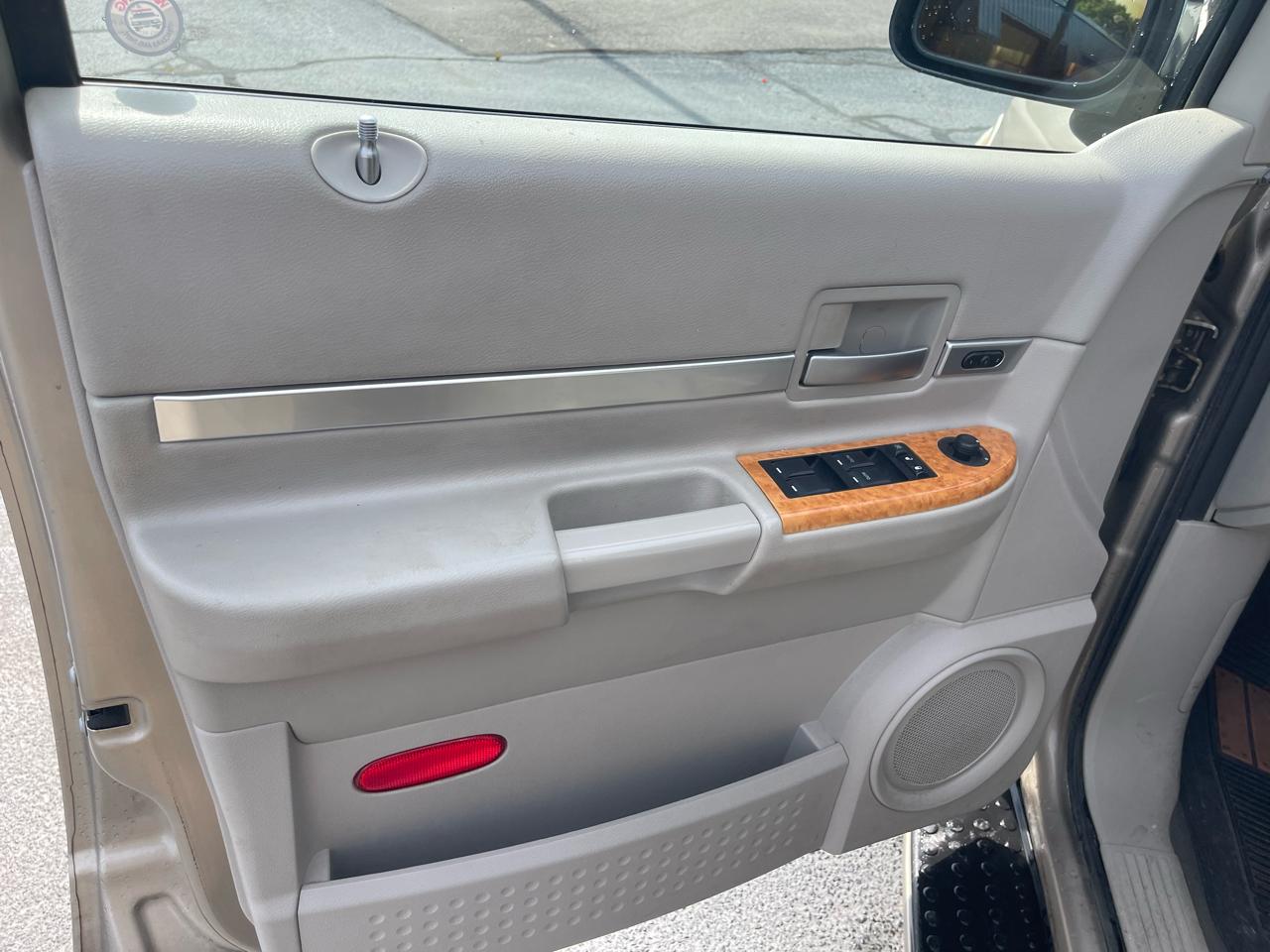 Chrysler Aspen Limited 4WD 2008