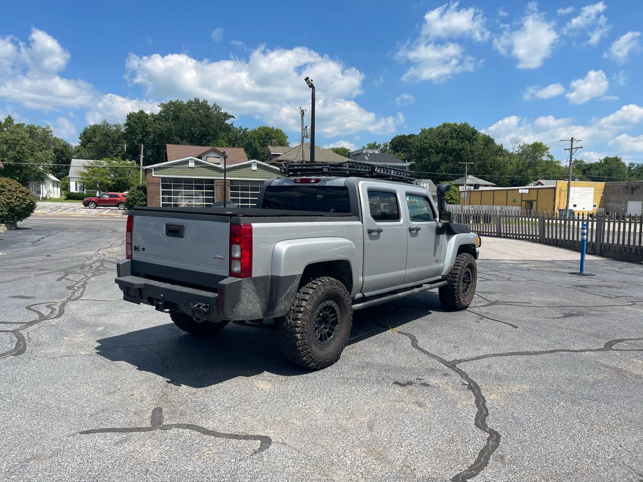 HUMMER H3T Alpha 2010