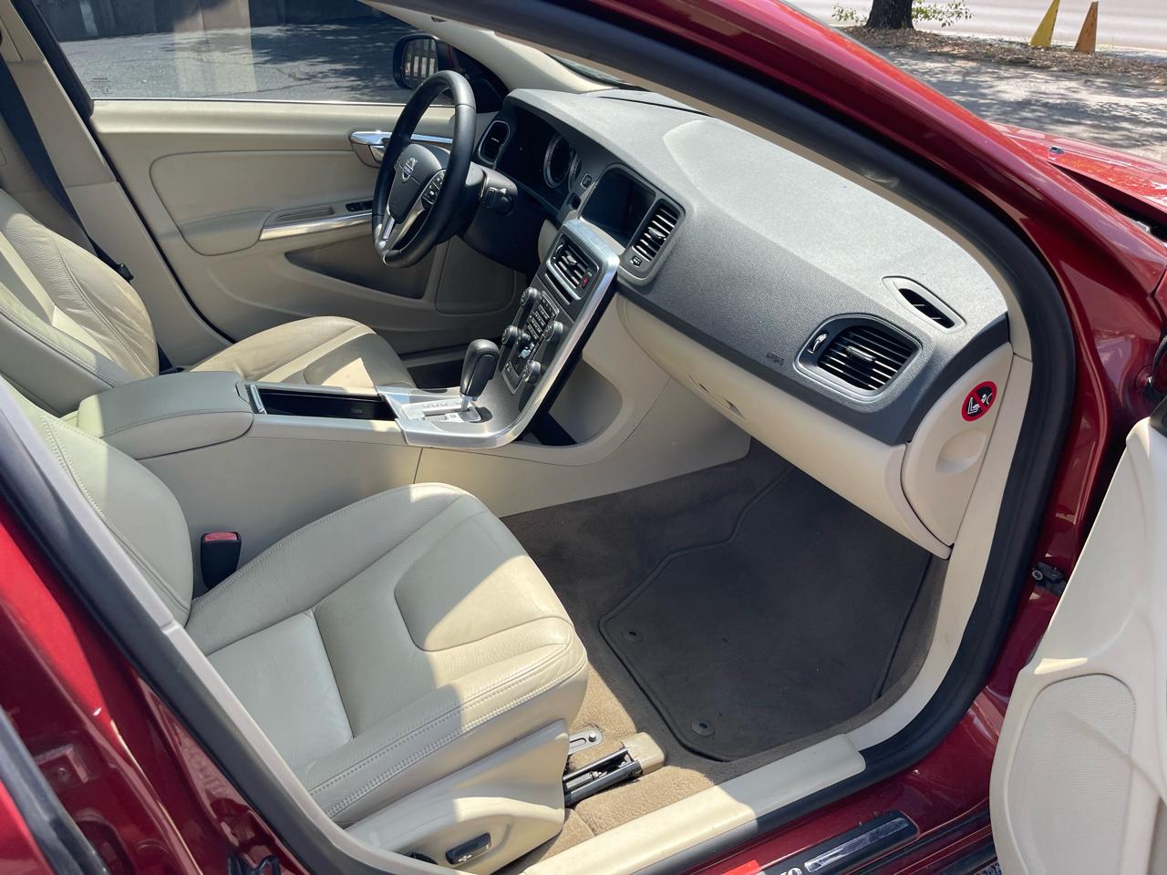 Volvo S60 T6 AWD 2012