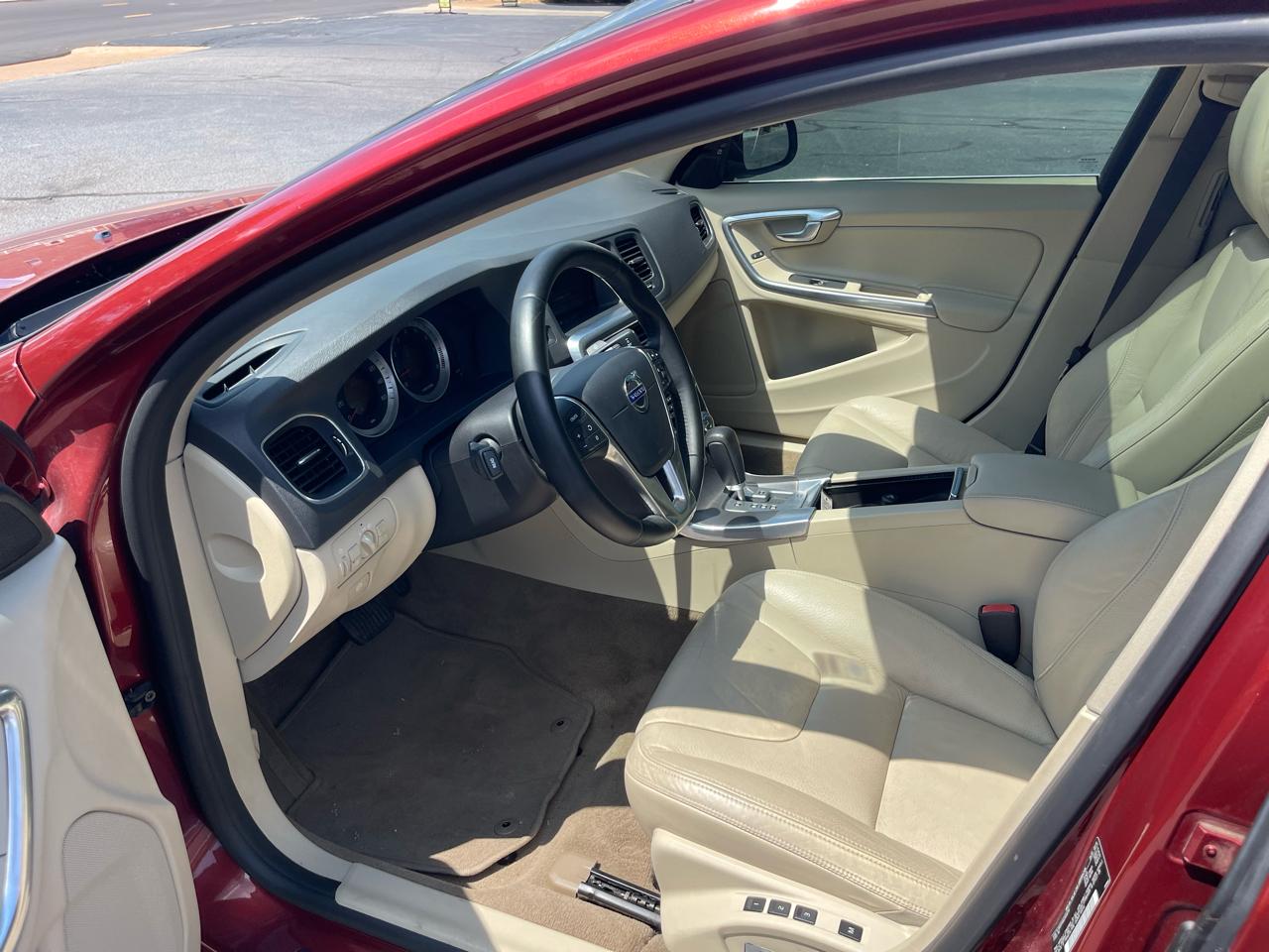 Volvo S60 T6 AWD 2012