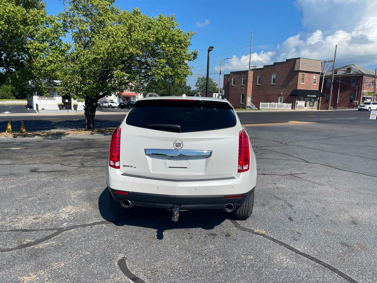 Cadillac SRX Luxury Collection AWD 2011