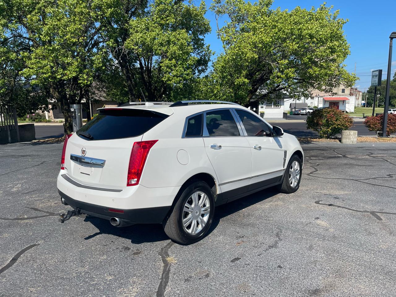 Cadillac SRX Luxury Collection AWD 2011