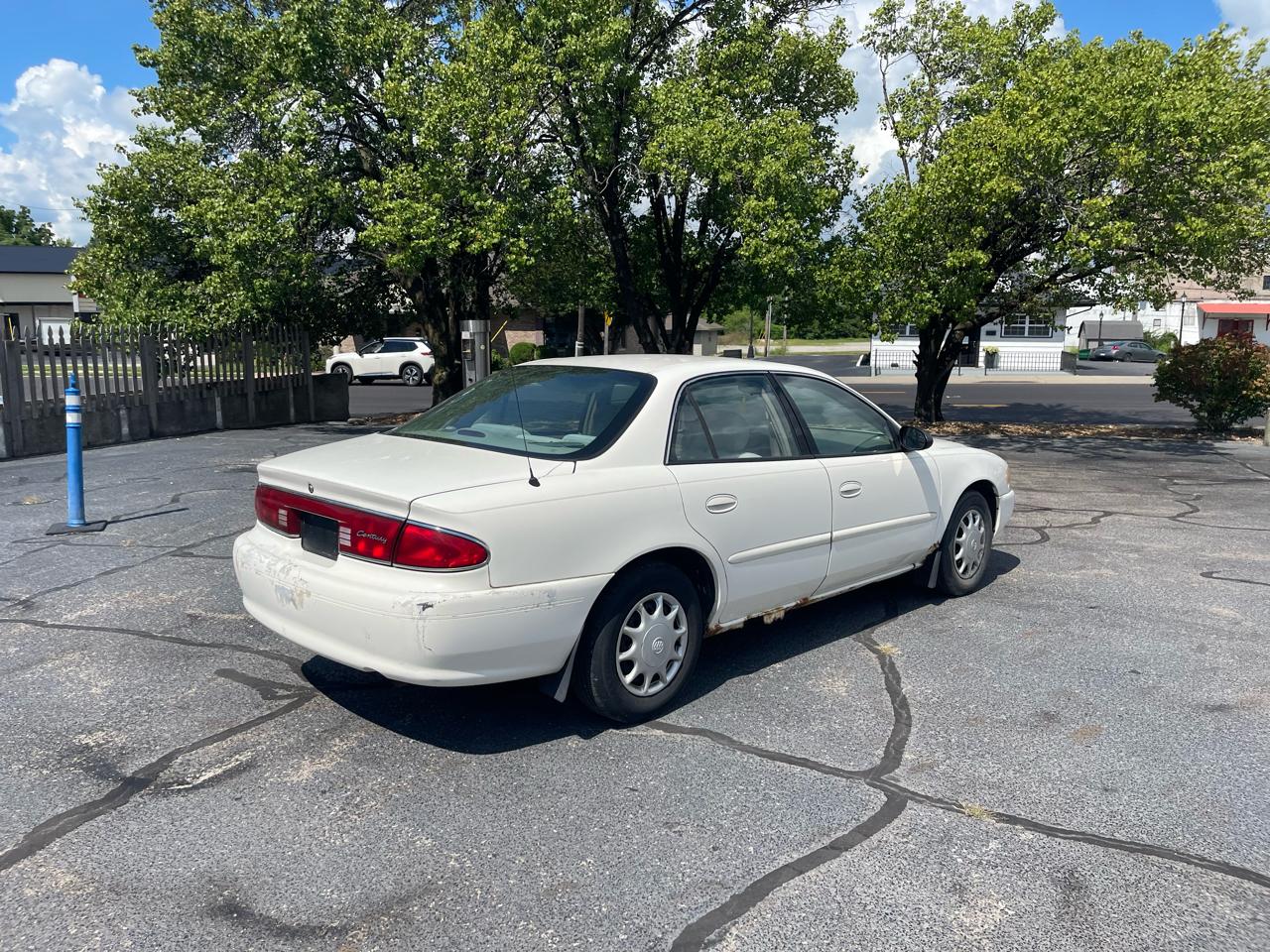 Buick Century Sedan 2005