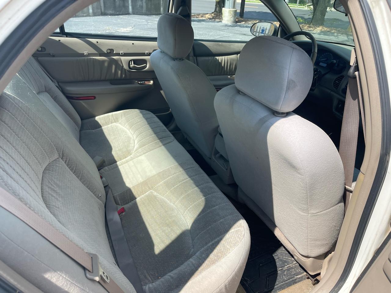 Buick Century Sedan 2005