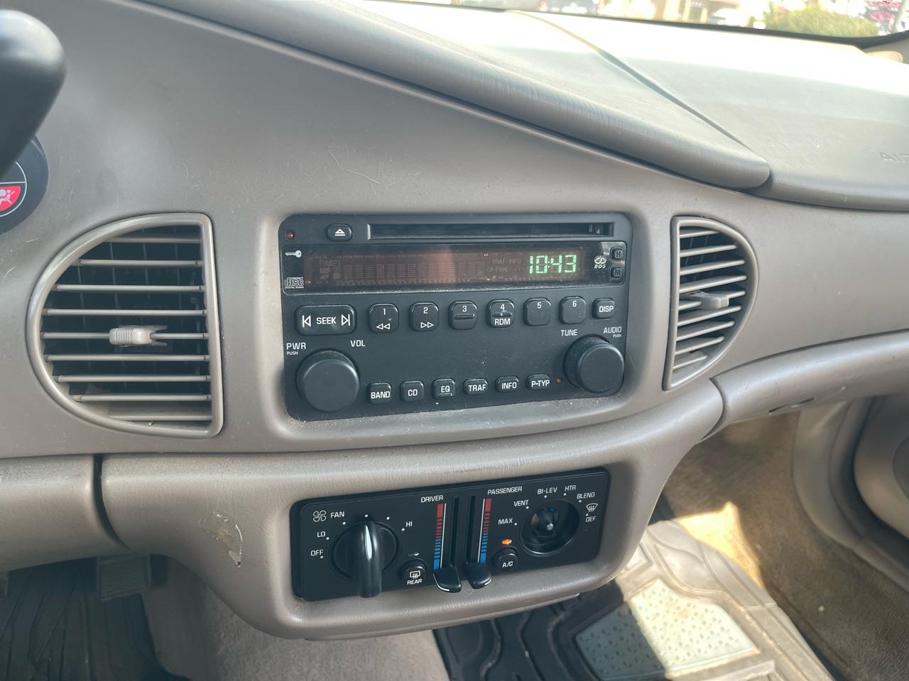 Buick Century Sedan 2005
