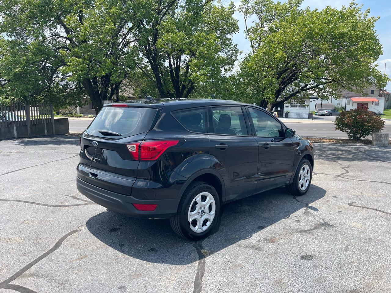 Ford Escape S FWD 2019