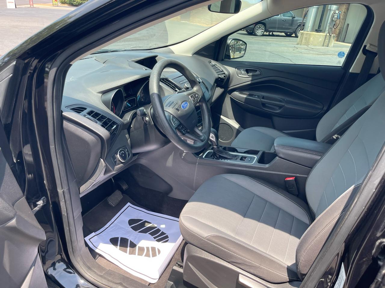 Ford Escape S FWD 2019
