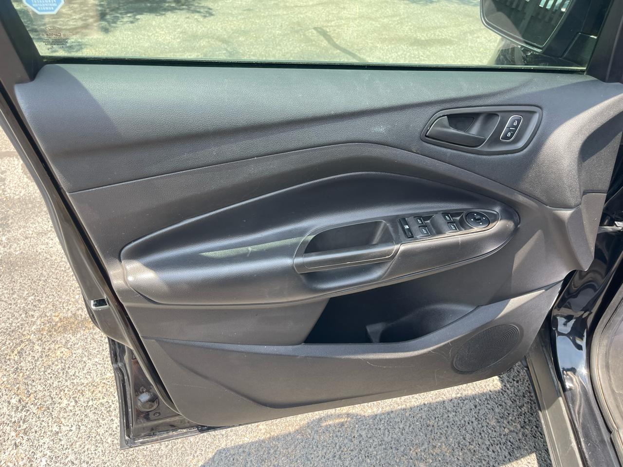 Ford Escape S FWD 2019