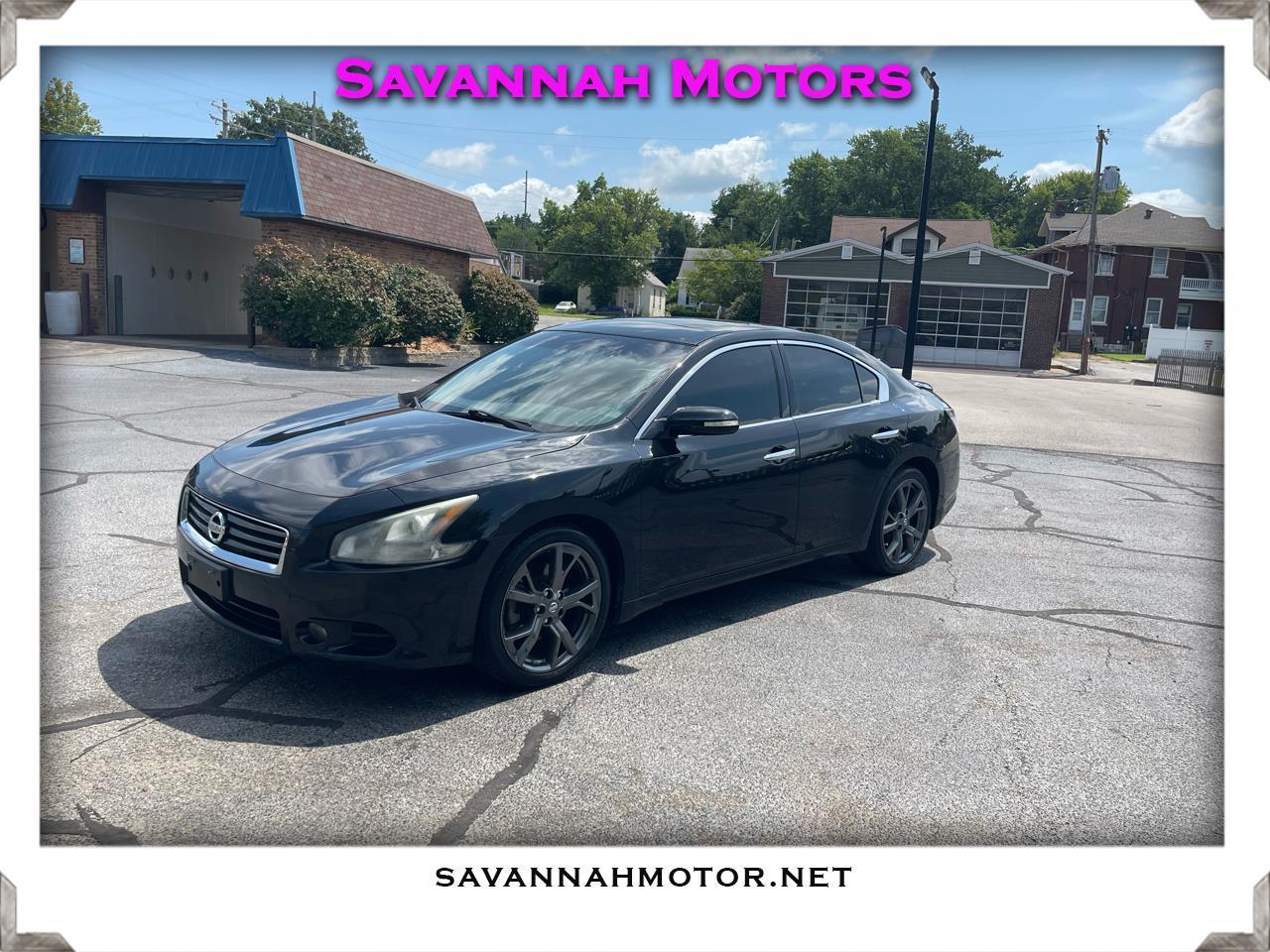 Nissan Maxima SV 2014