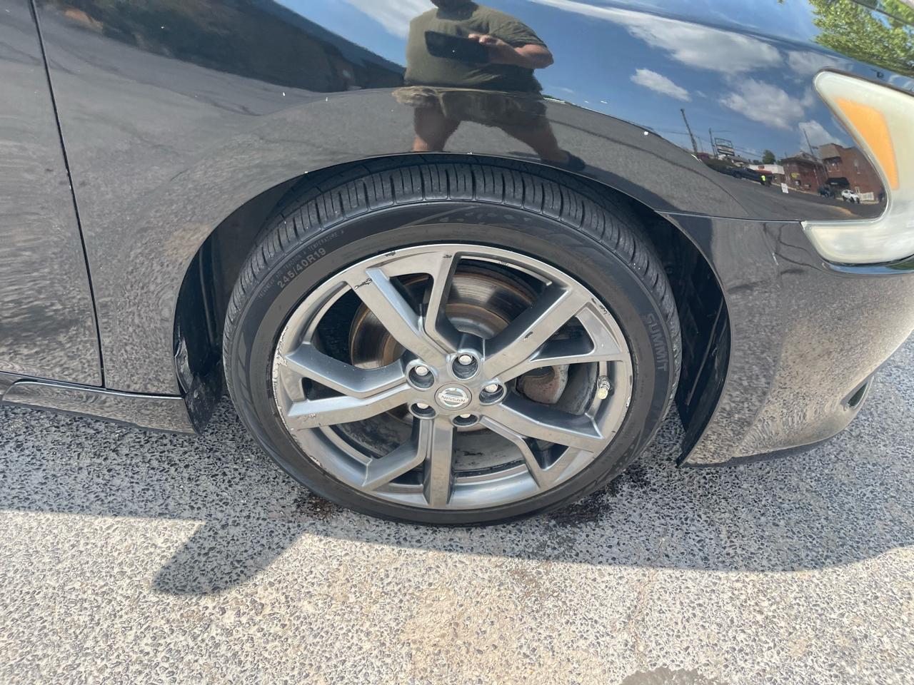 Nissan Maxima SV 2014