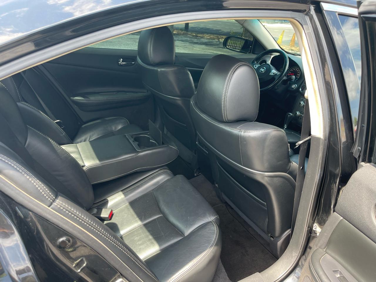 Nissan Maxima SV 2014