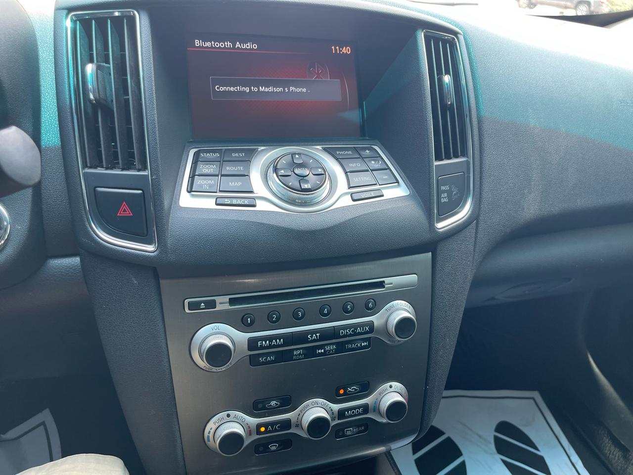 Nissan Maxima SV 2014