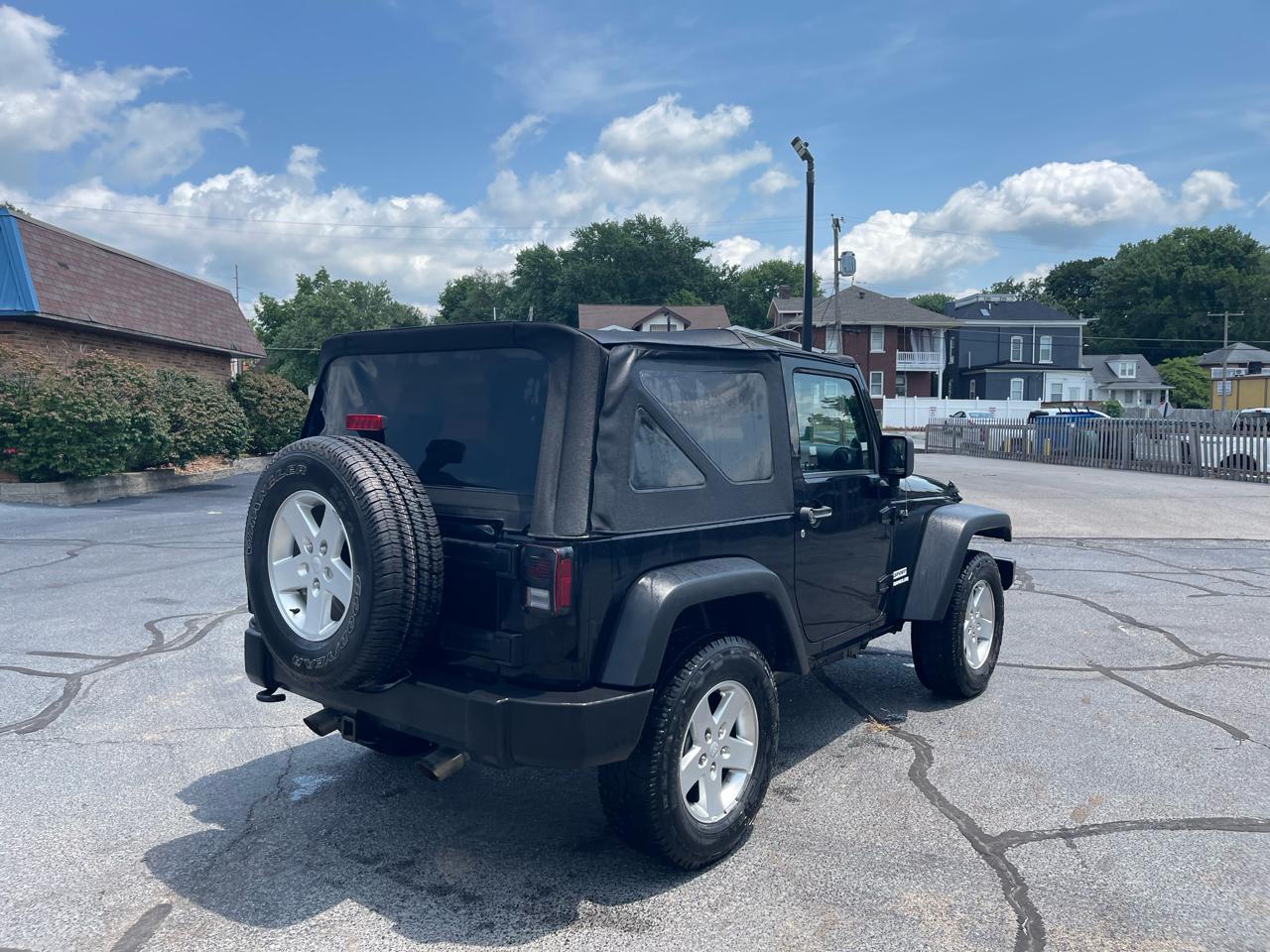 Jeep Wrangler Sport 4WD 2012