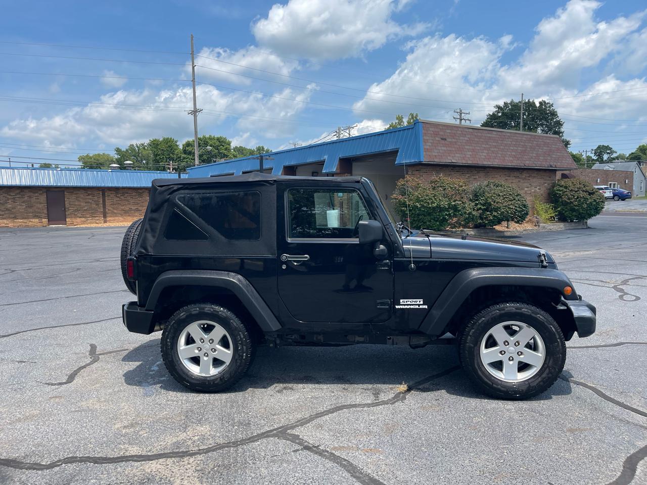 Jeep Wrangler Sport 4WD 2012