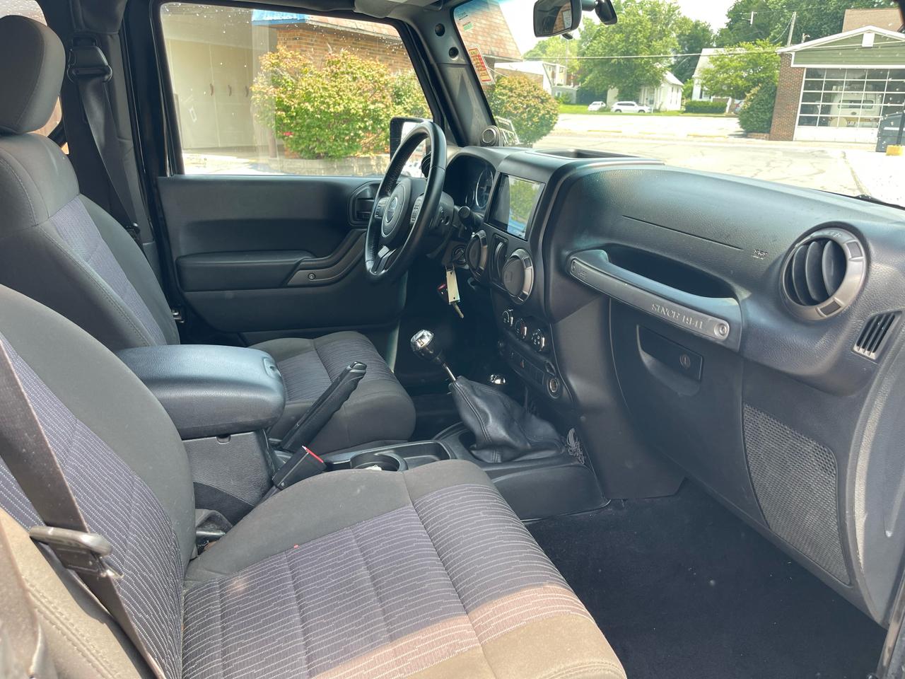Jeep Wrangler Sport 4WD 2012