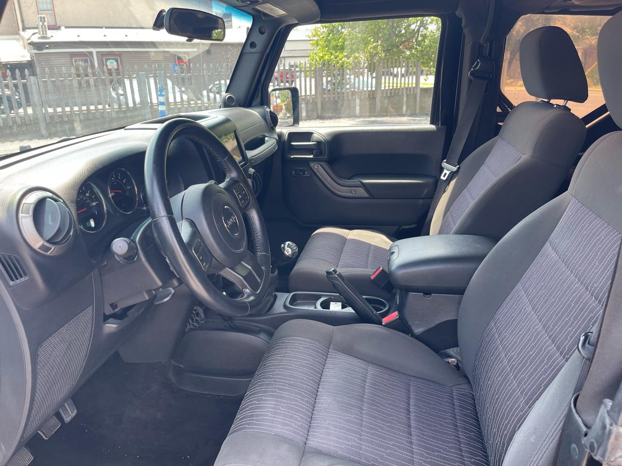 Jeep Wrangler Sport 4WD 2012