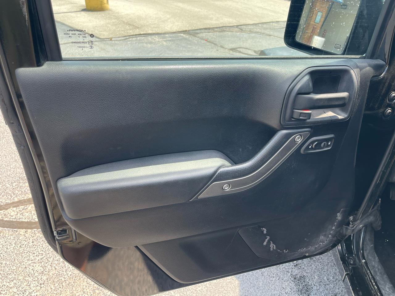 Jeep Wrangler Sport 4WD 2012