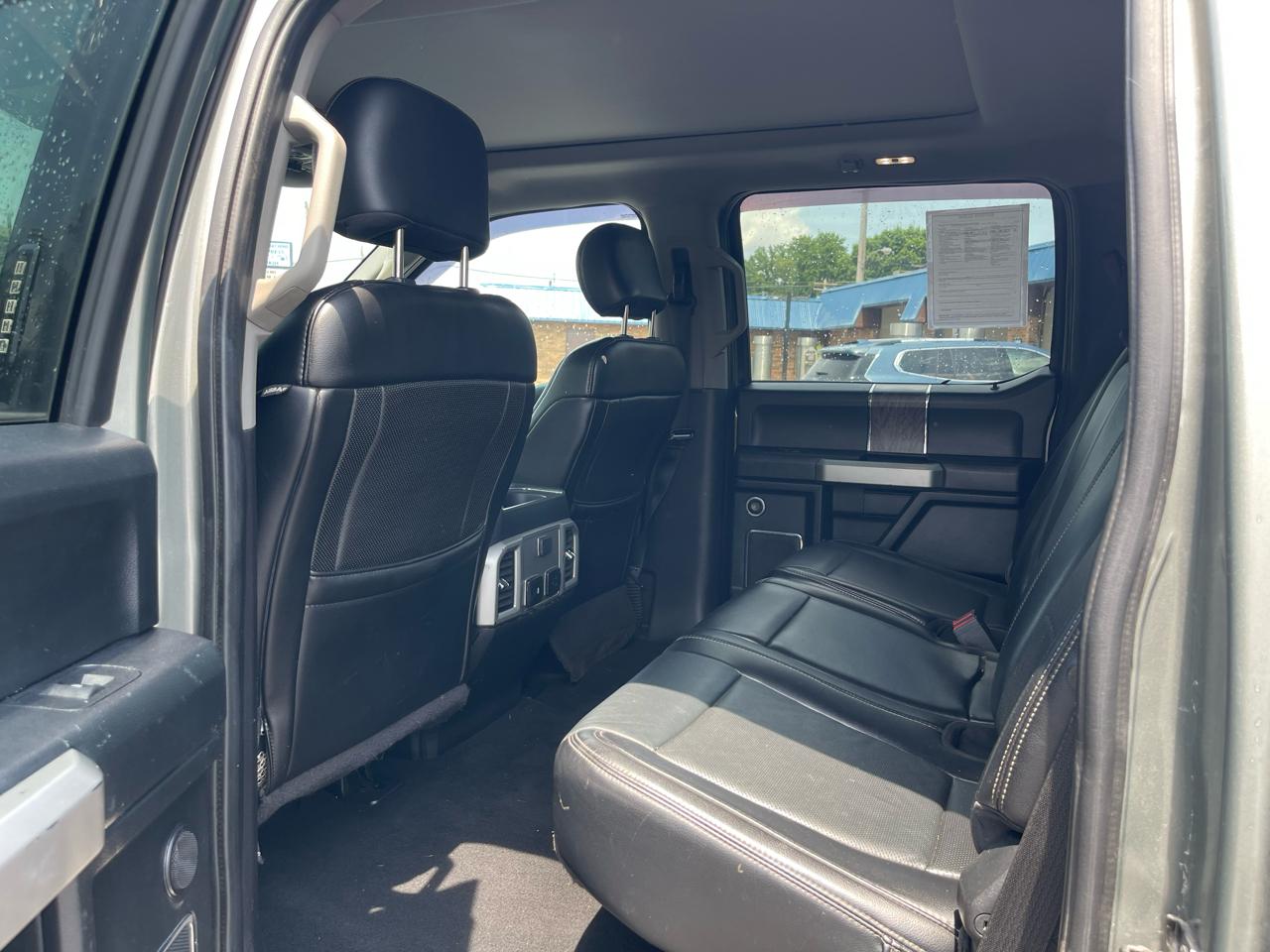 Ford F-250 SD Lariat Crew Cab 4WD 2019