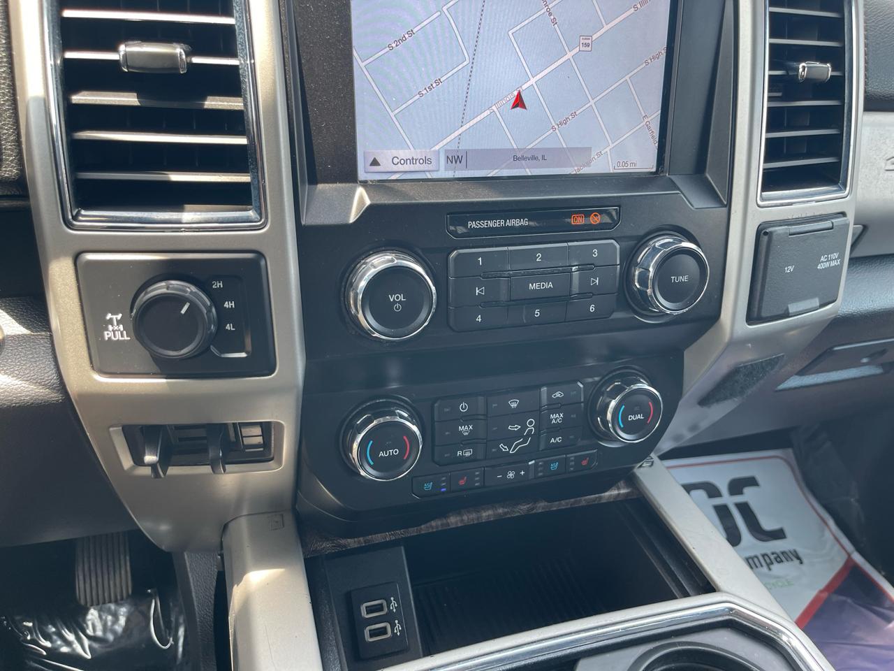 Ford F-250 SD Lariat Crew Cab 4WD 2019