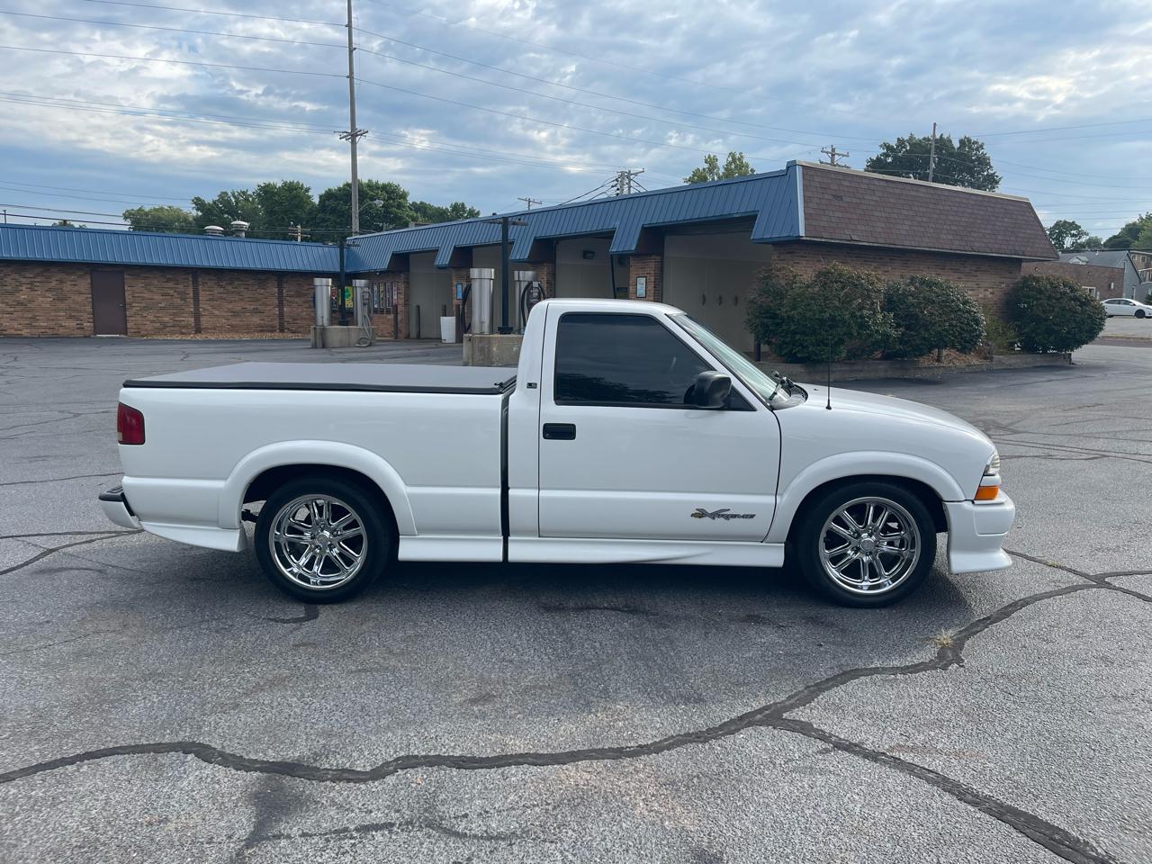 Chevrolet S10 Pickup 2WD LS 2000