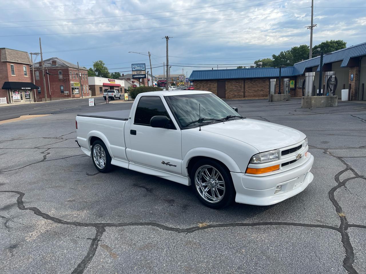 Chevrolet S10 Pickup 2WD LS 2000