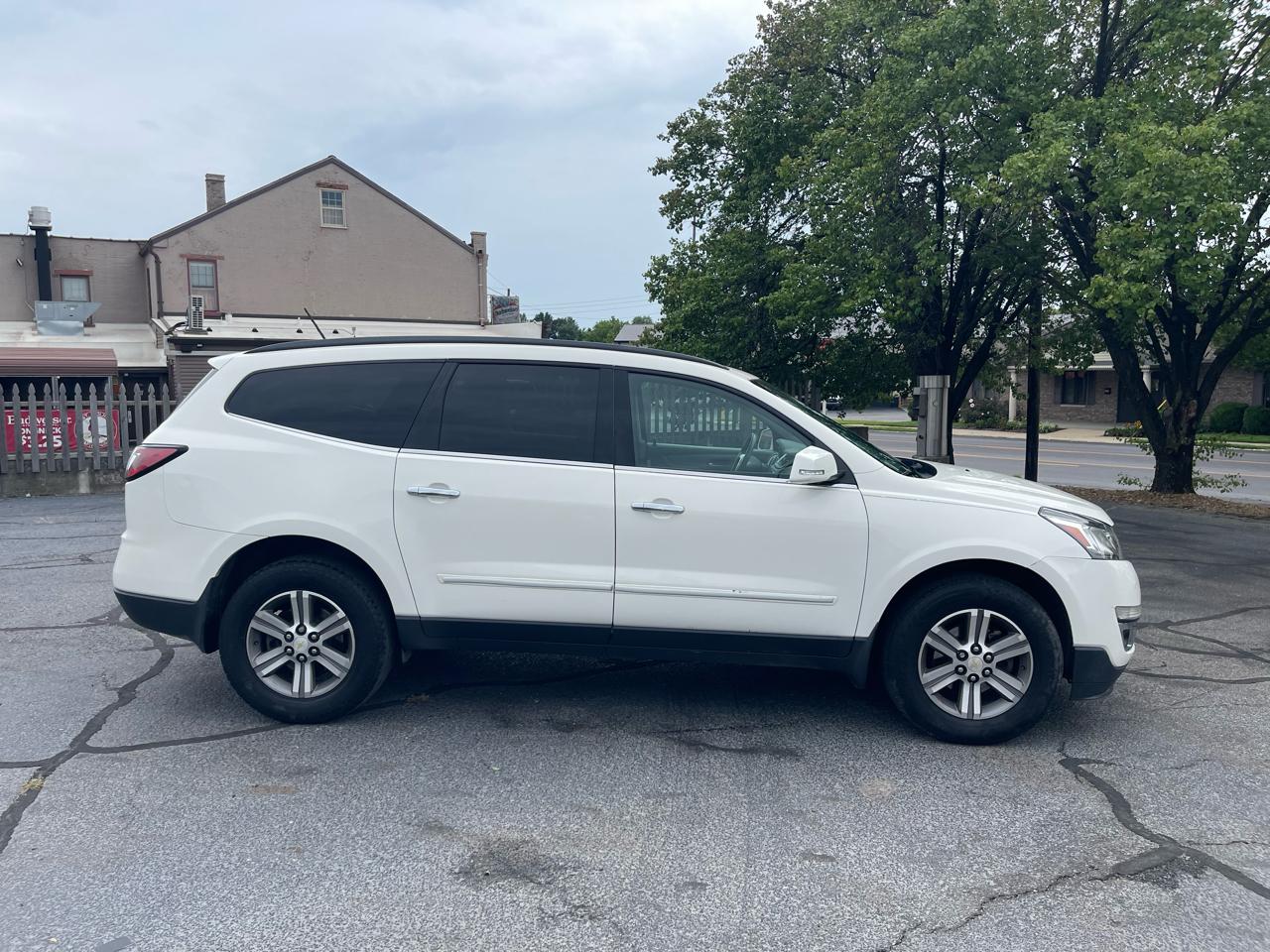 Chevrolet Traverse 1LT FWD 2015