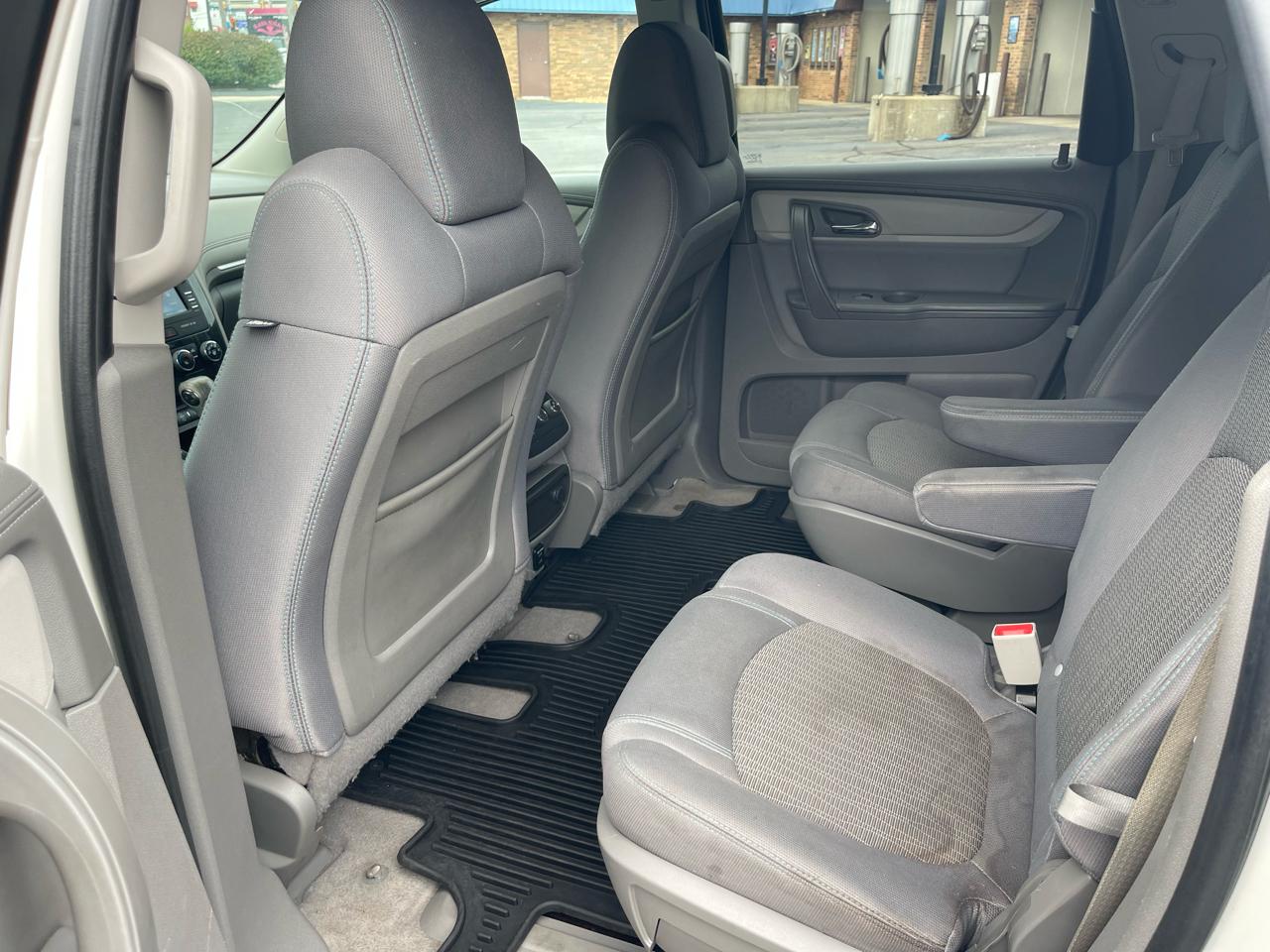Chevrolet Traverse 1LT FWD 2015