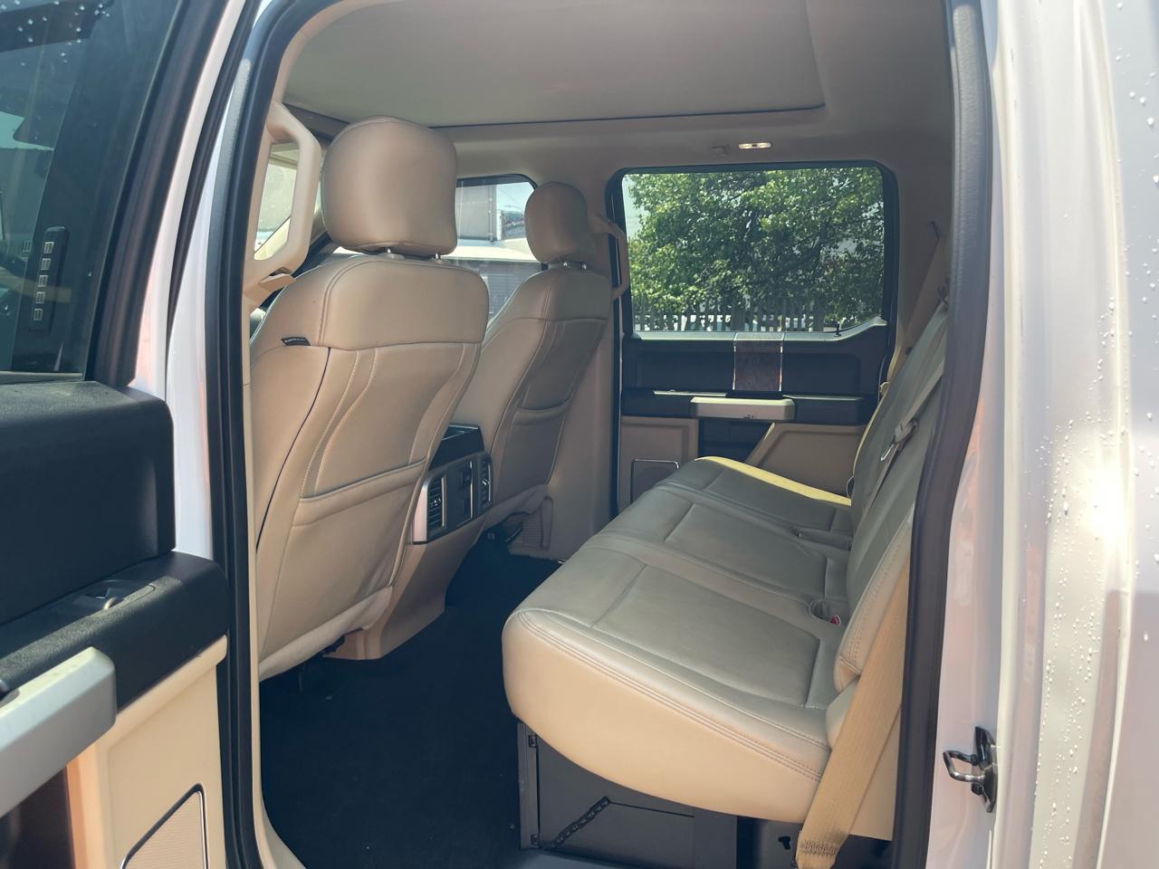 Ford F-250 SD Lariat Crew Cab 4WD 2017