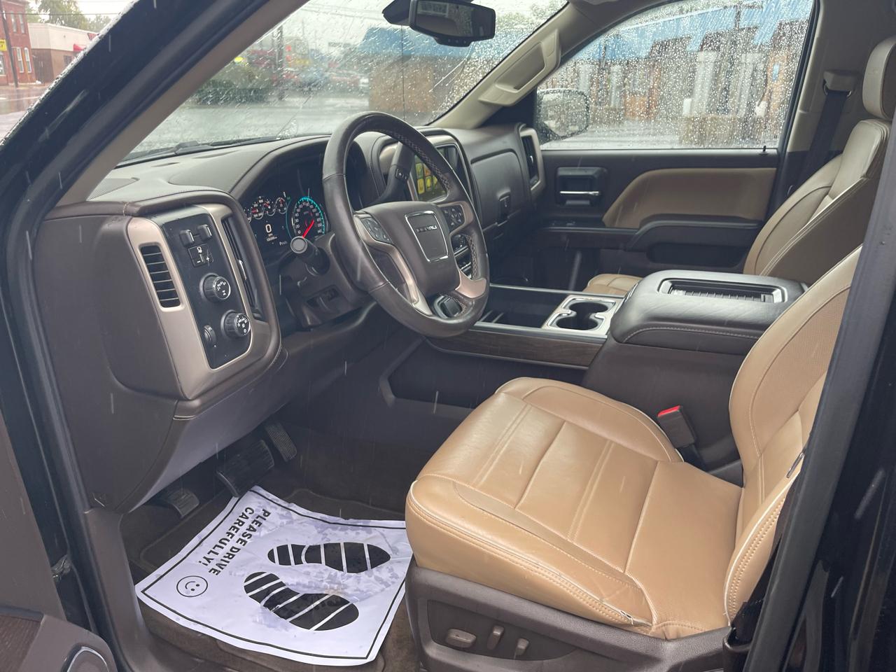 GMC Sierra 1500 Denali Crew Cab Short Box 4WD 2017