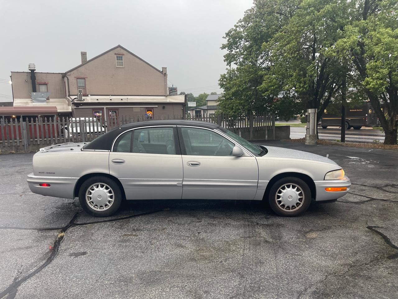 Buick Park Avenue Sedan 1998