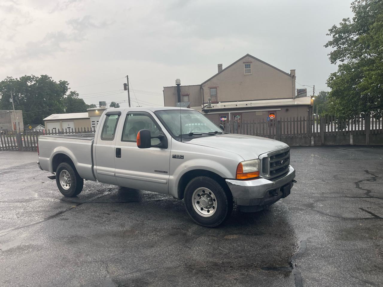 Ford F-250 SD Lariat SuperCab Long Bed 2WD 2001