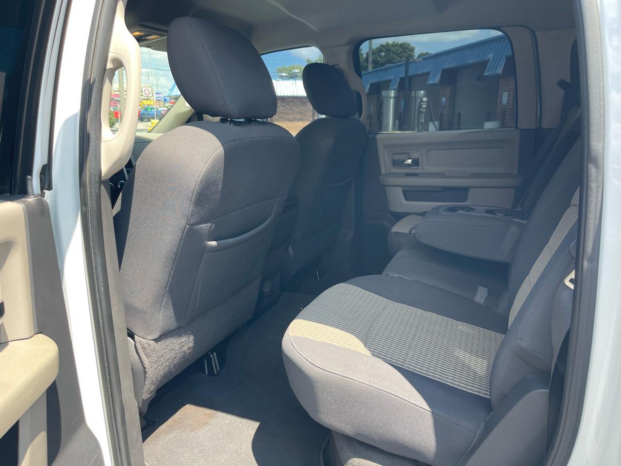 RAM 2500 4WD Crew Cab 149" SLT 2011