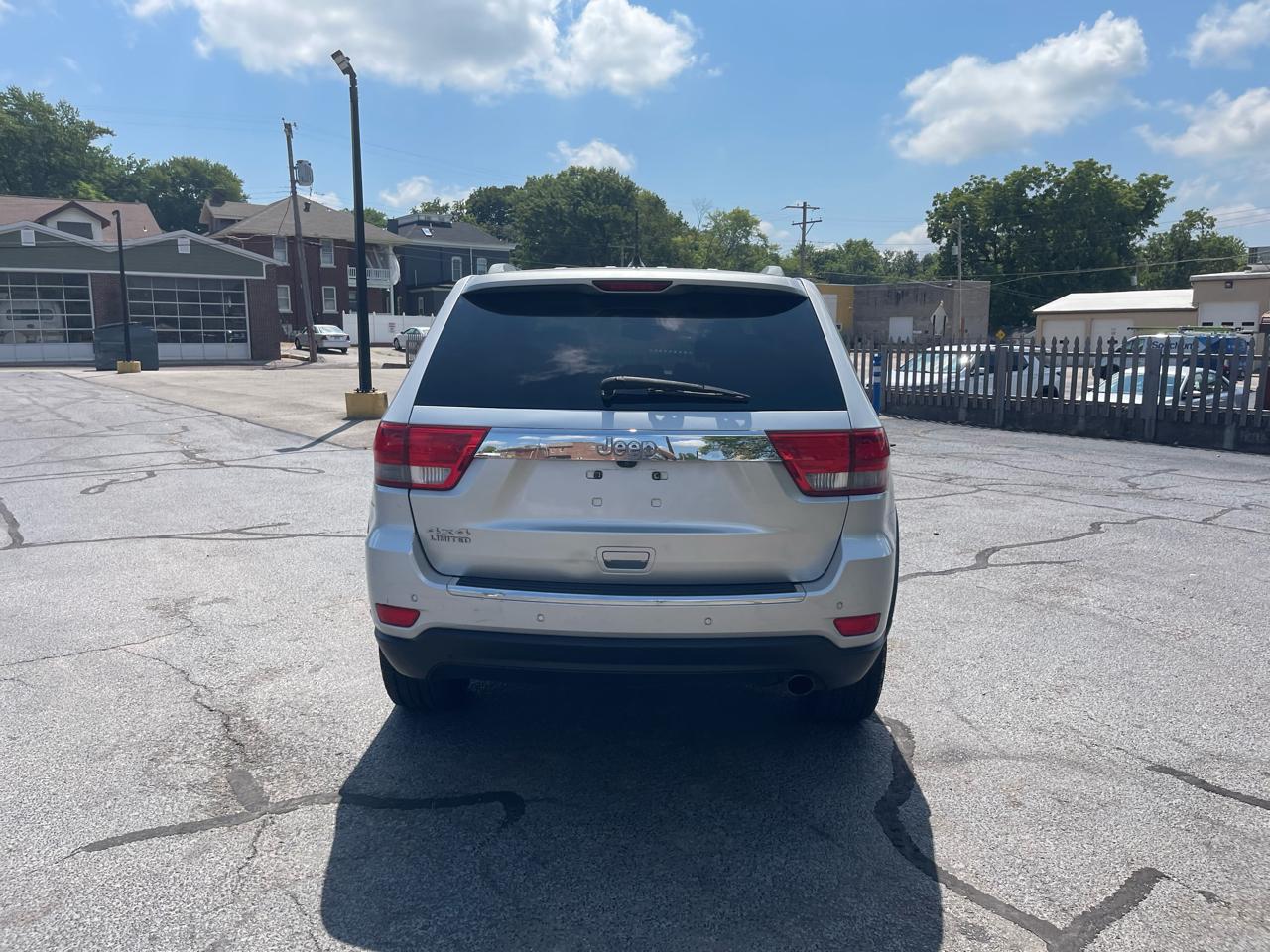 Jeep Grand Cherokee Limited 4WD 2012
