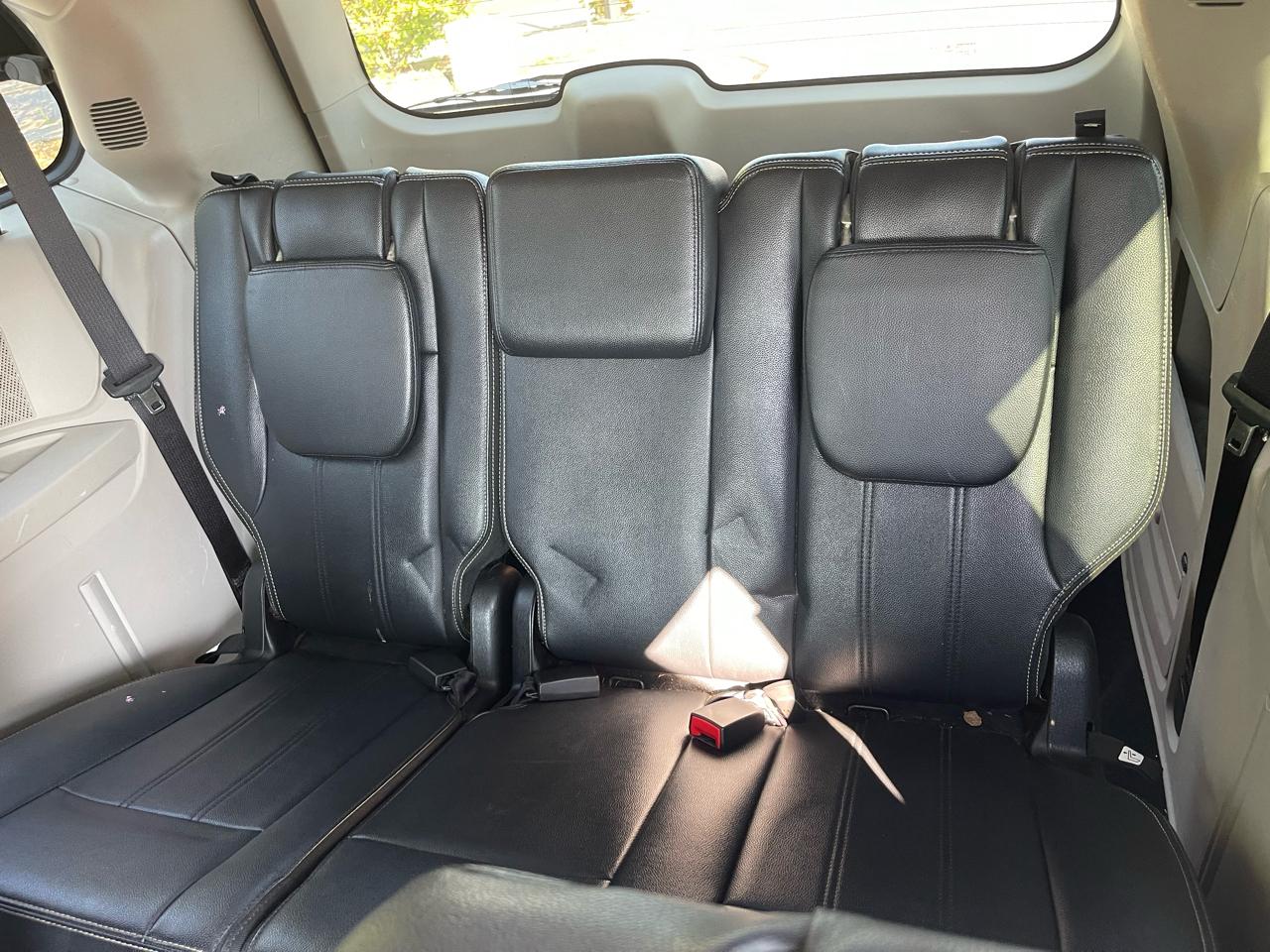 Chrysler Town & Country Touring 2014