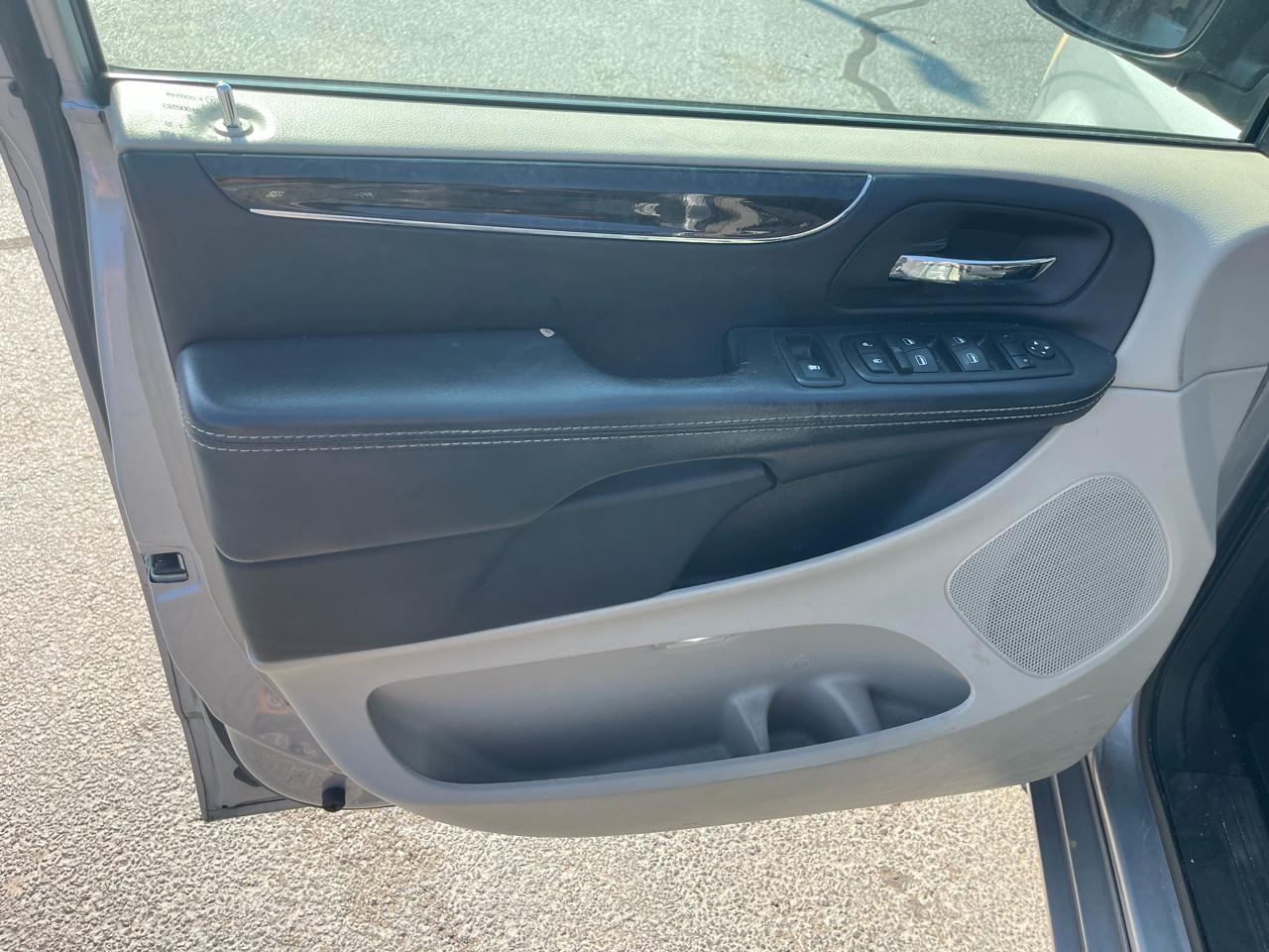 Chrysler Town & Country Touring 2014