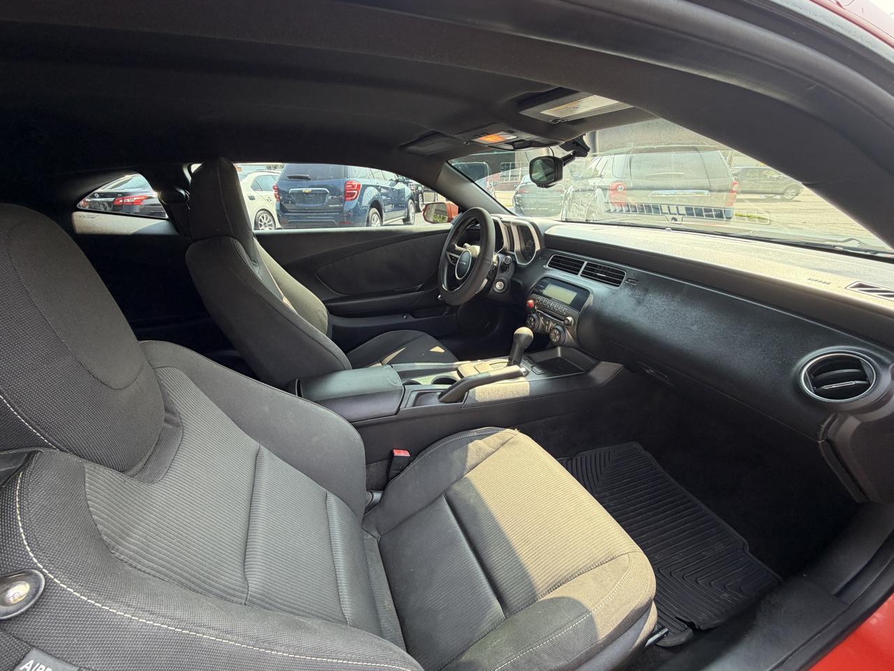 Chevrolet Camaro LT1 Coupe 2011
