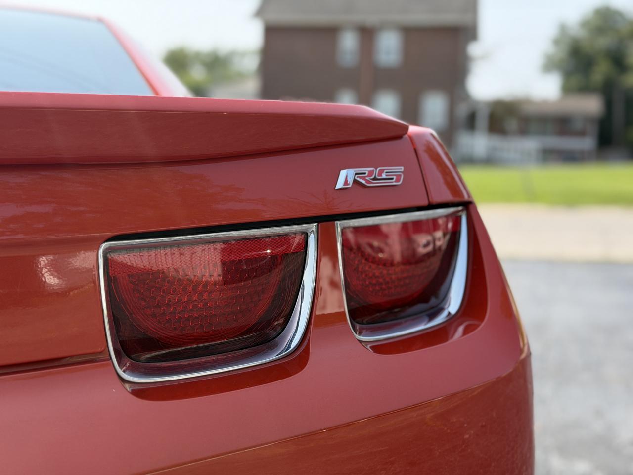 Chevrolet Camaro LT1 Coupe 2011