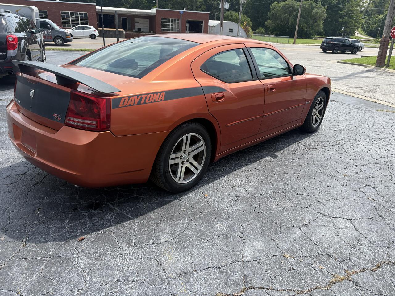 Dodge Charger R/T 2006