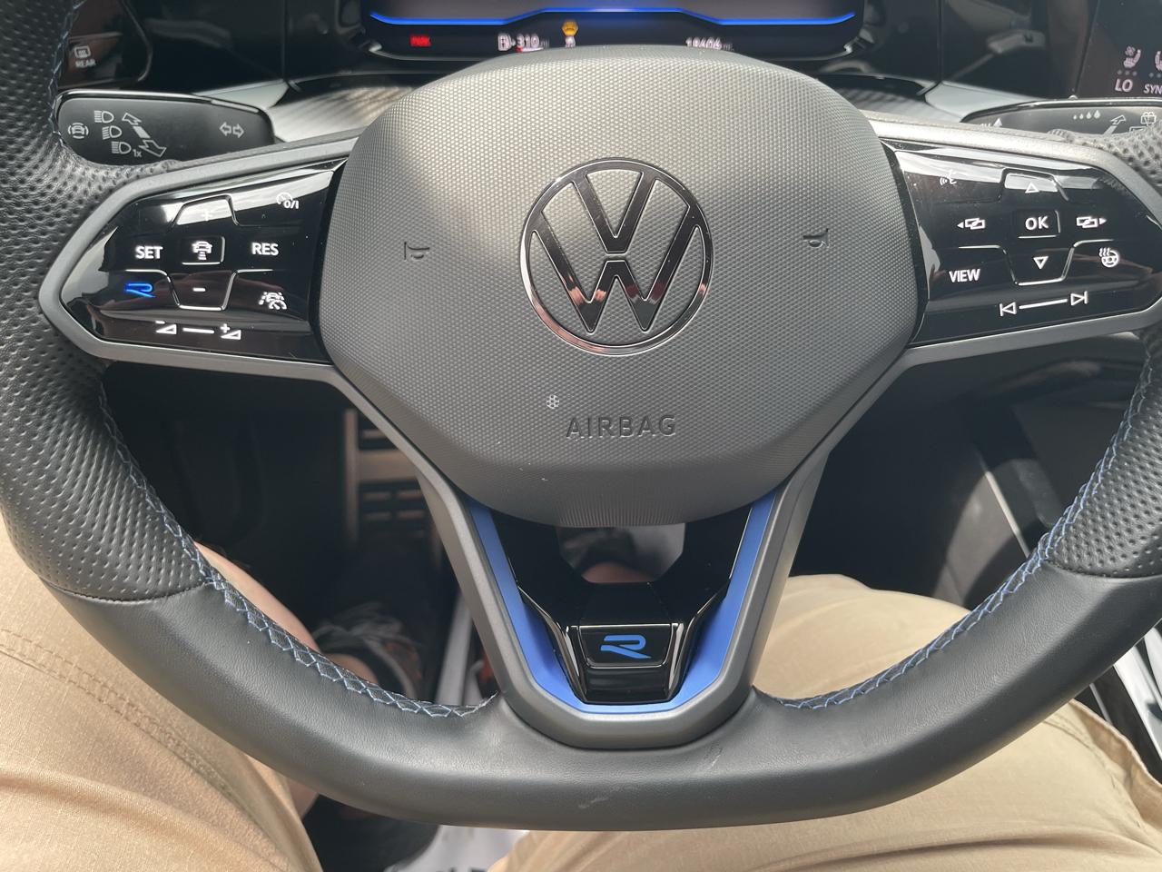 Volkswagen Golf R 20th Anniversary Edition 6M 2023
