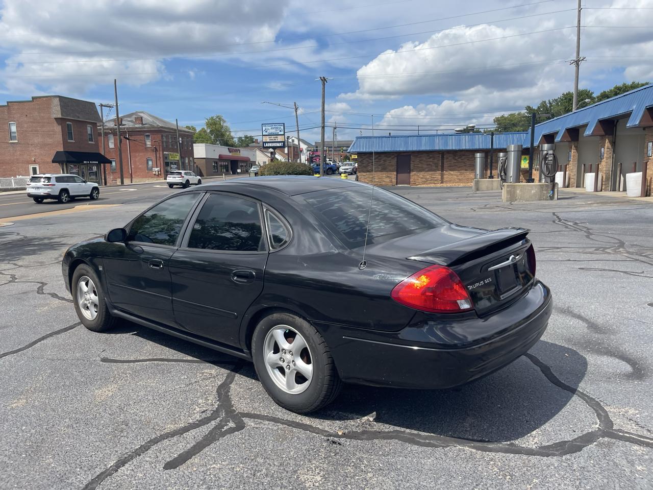 Ford Taurus SES 2003