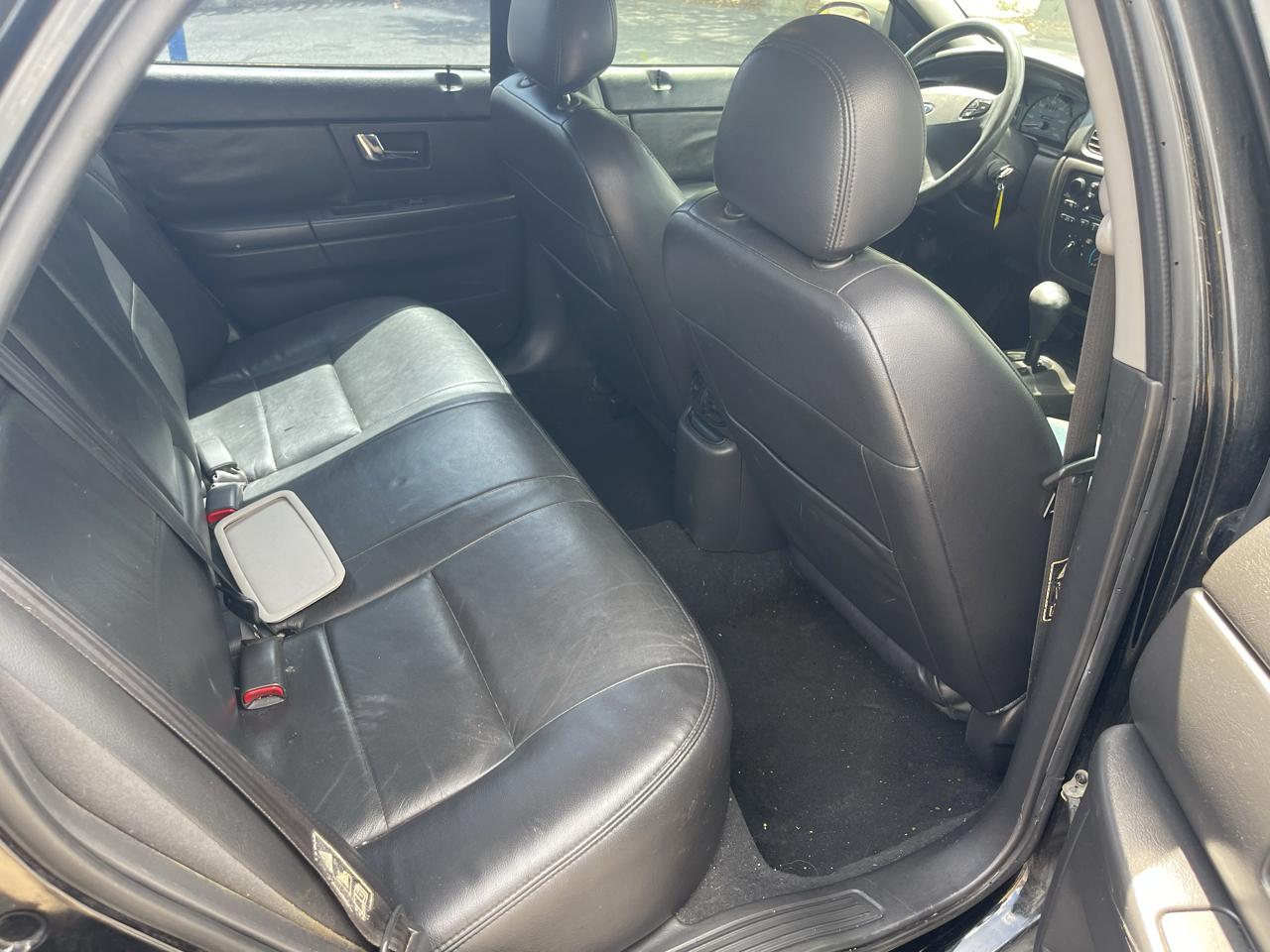 Ford Taurus SES 2003