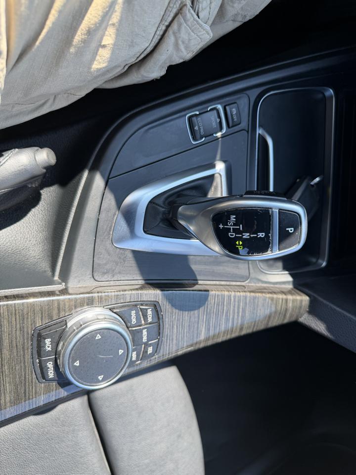 BMW 3-Series 328i xDrive Sedan 2016
