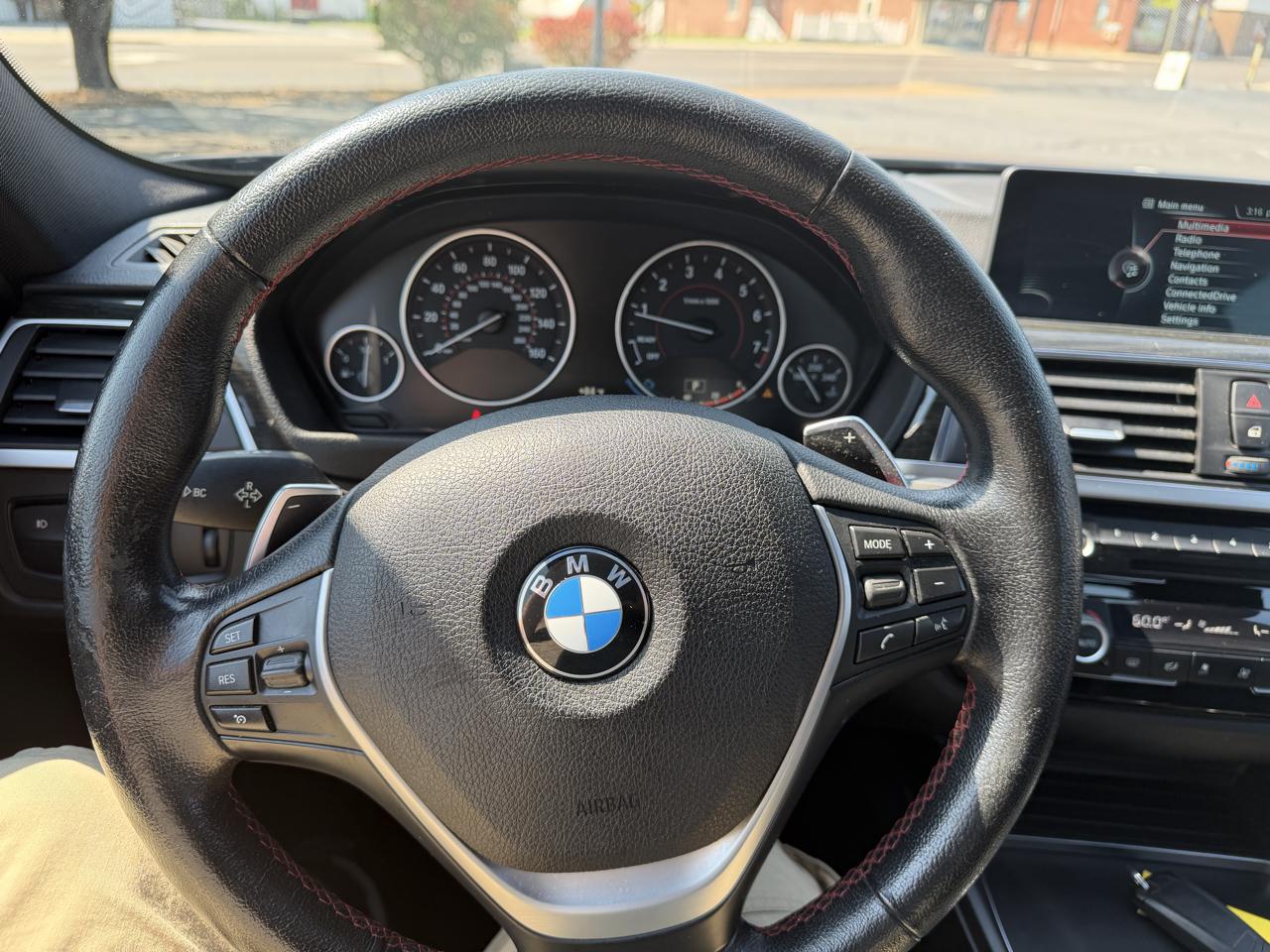 BMW 3-Series 328i xDrive Sedan 2016