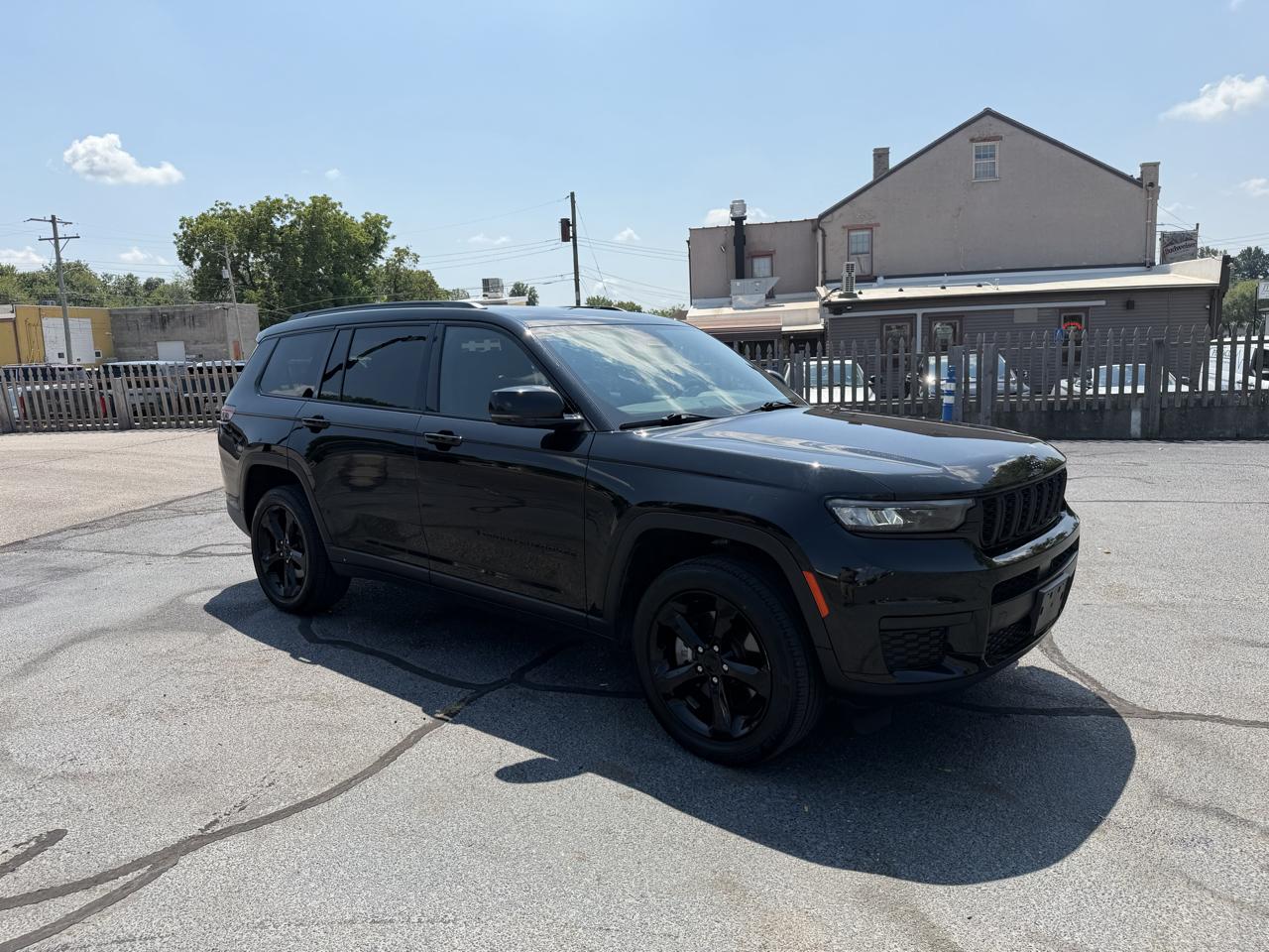 Jeep Grand Cherokee L Laredo 4WD 2022