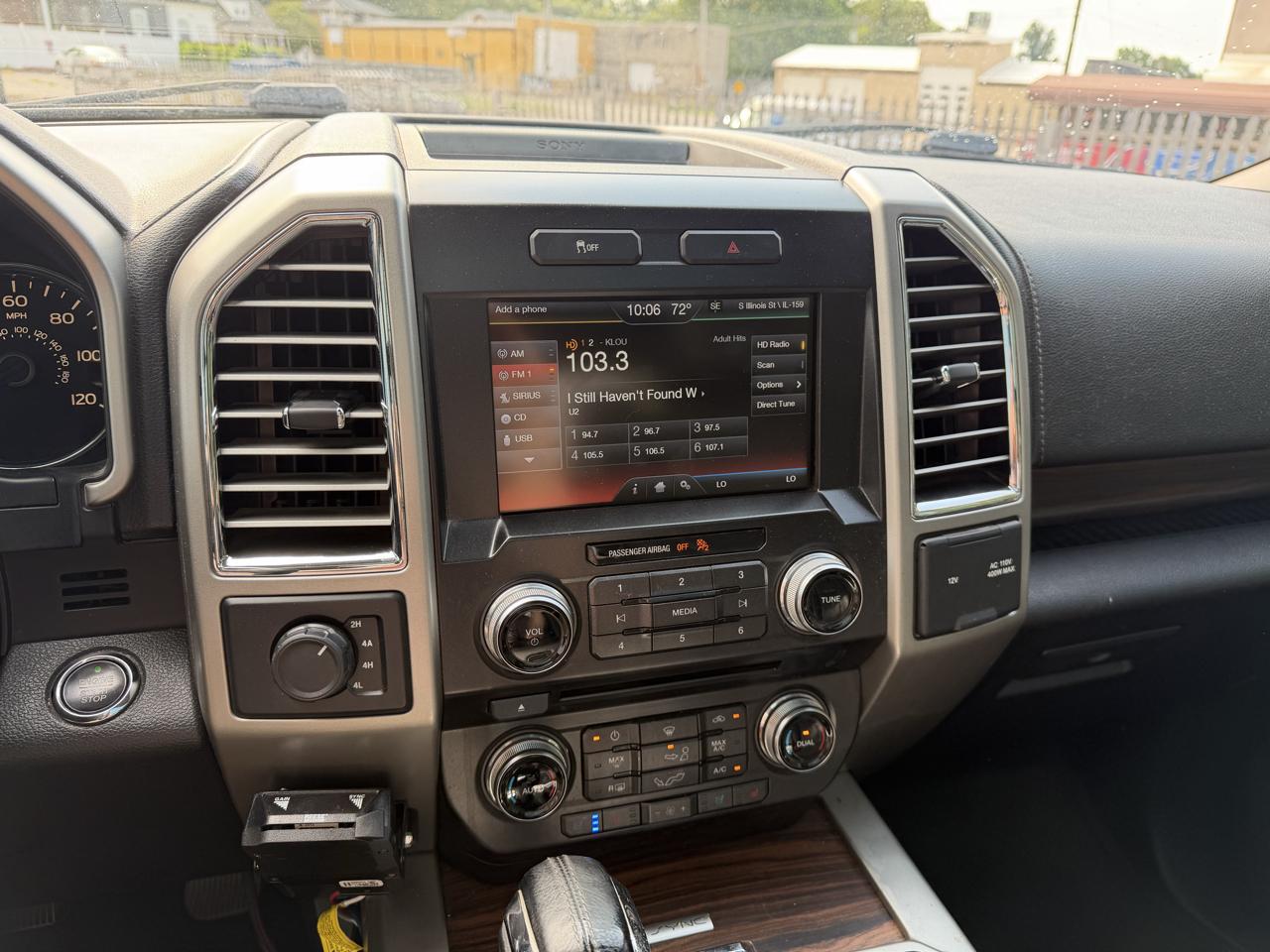 Ford F-150 4WD SuperCrew 139" Lariat 2015