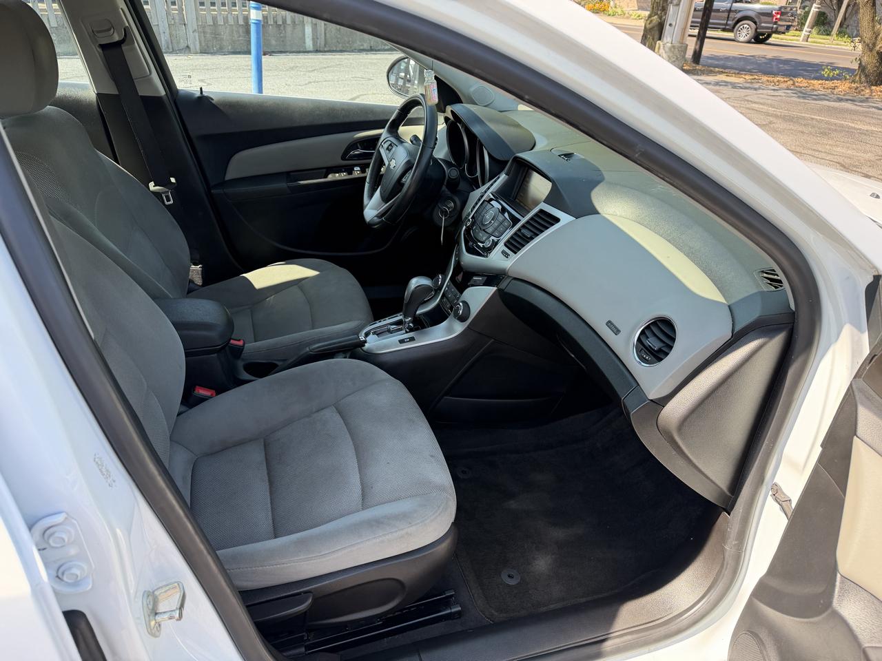 Chevrolet Cruze 1LT Auto 2014