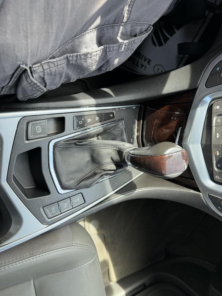 Cadillac SRX Performance 2012