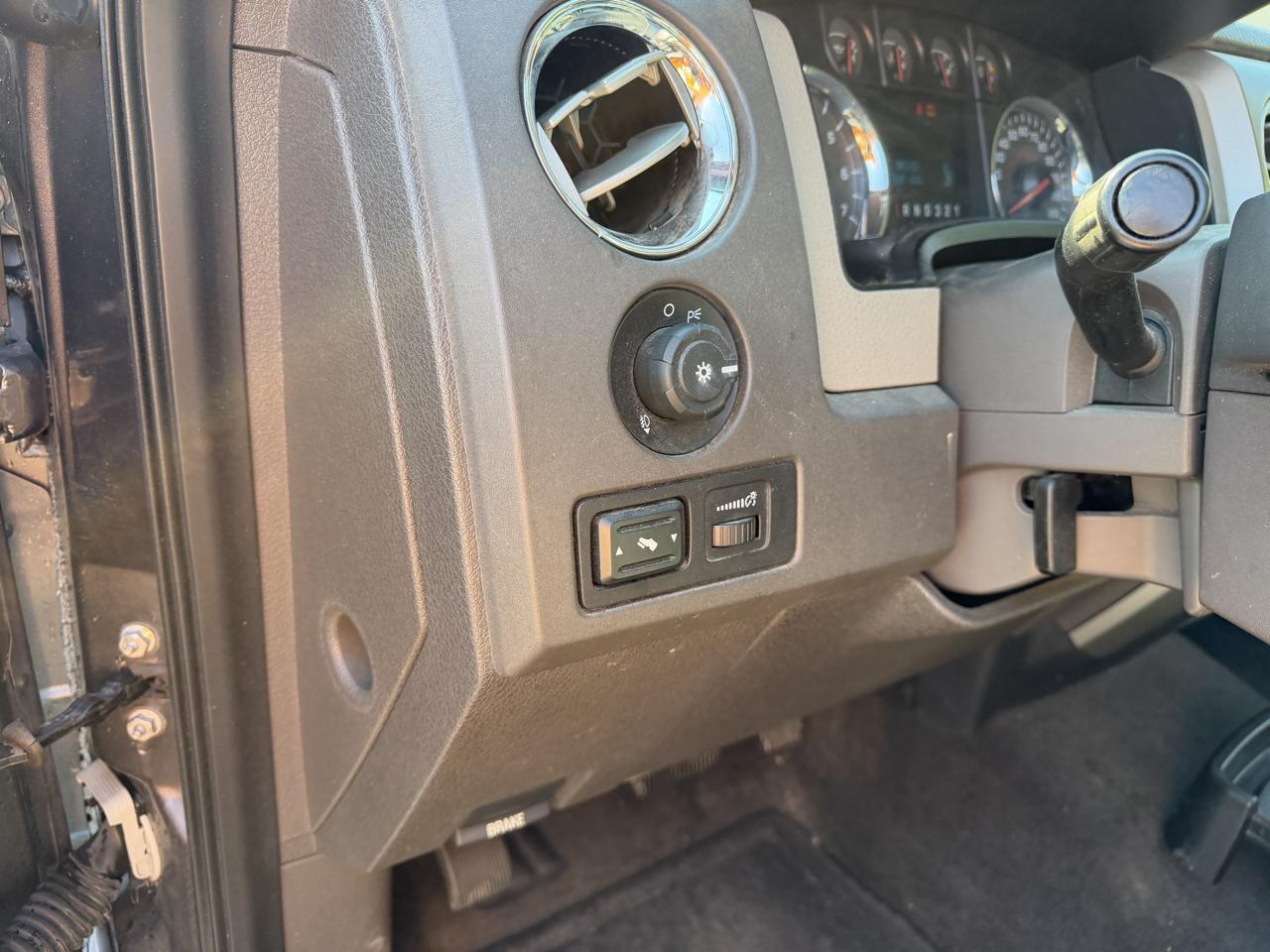 Ford F-150 4WD SuperCrew 145" XLT 2010