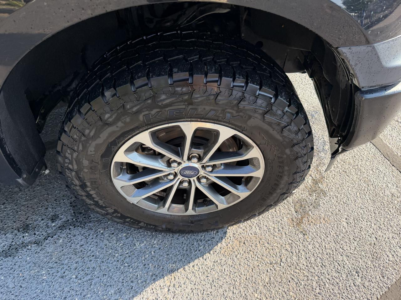 Ford F-150 4WD SuperCrew 139" XL 2020