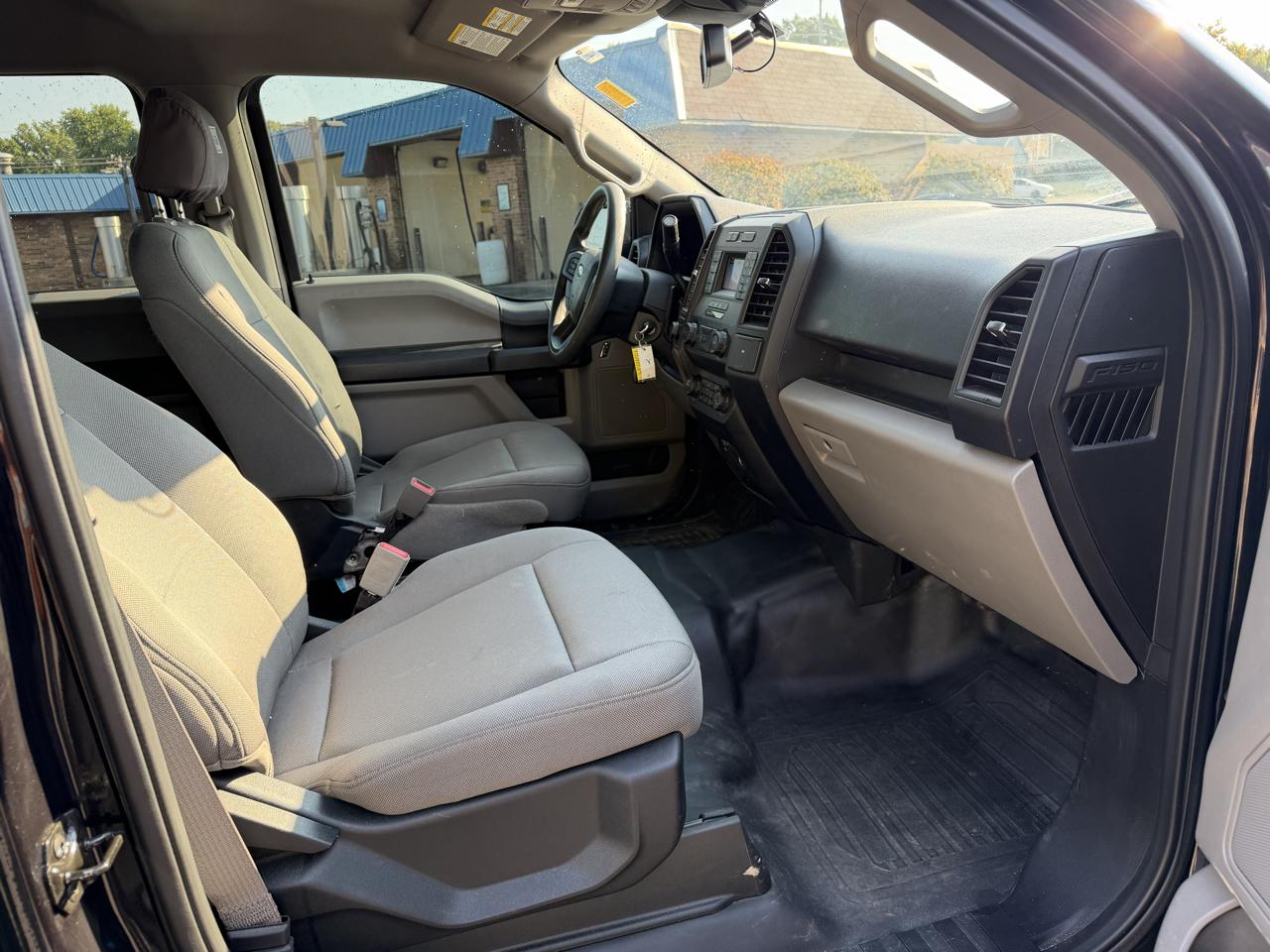 Ford F-150 4WD SuperCrew 139" XL 2020